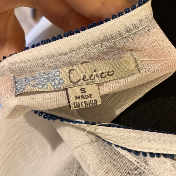 Cecico gauzy, flowy top, white with navy embroidered design, S - Picture 3 of 7